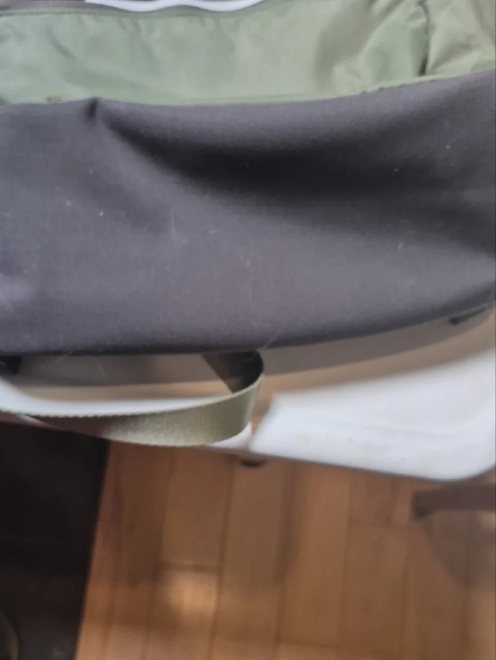 FJÄLLRÄVEN Olive Green Tote Bag with Shoulder and Back Strap